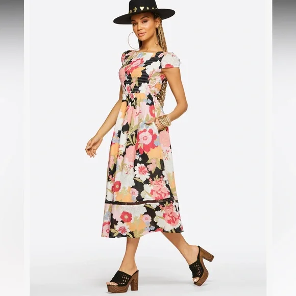 Jessica Simpson | Dresses | Nwt Jessica Simpson Blooms In The Bay Smocked  Back Maxi Dress | Poshmark
